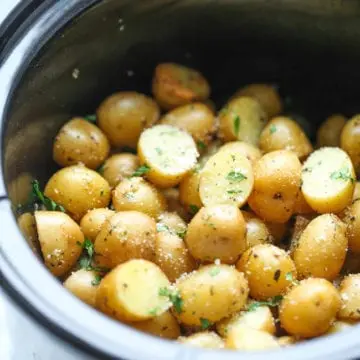 How long to steam potatoes in a slow cooker?