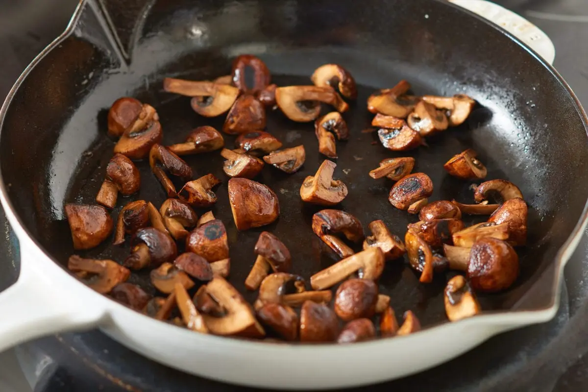 How to check mushrooms when cooking