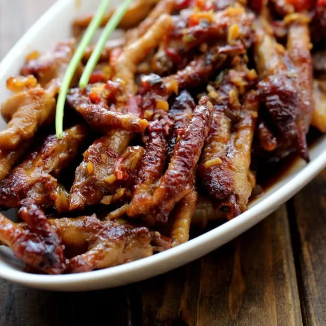 How to cook chicken feet?