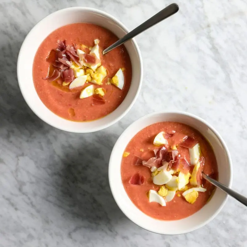 How to cook salmorejo?