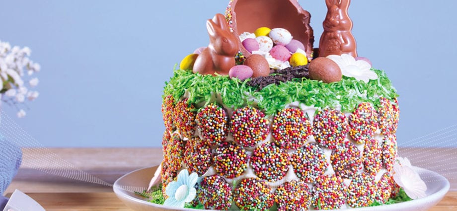 How to decorate Easter cake in an original way