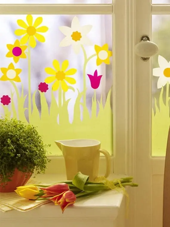 How to decorate windows for Easter: ideas for inspiration