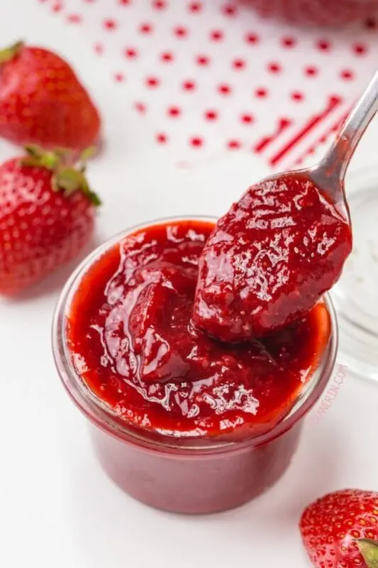 How to make strawberry jam with pectin