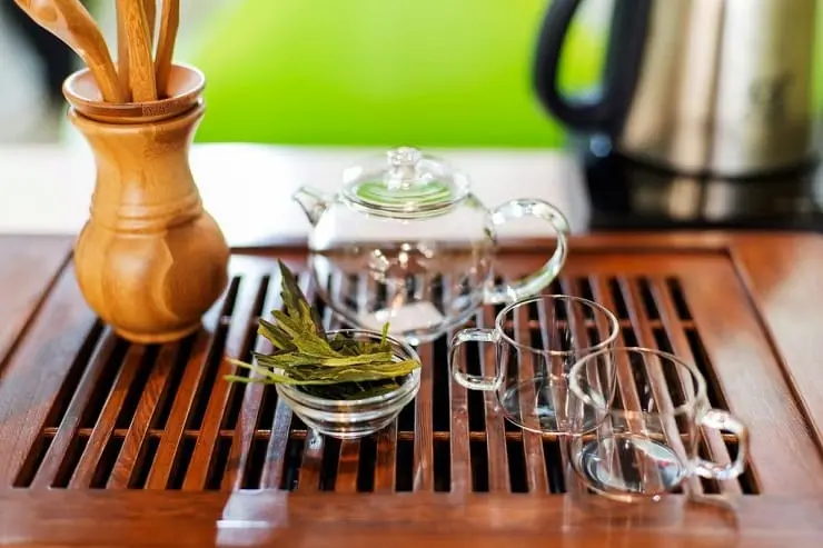 How to brew tie Guan Yin: the tea experts reveal the secrets