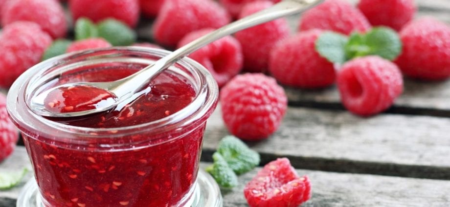 How long raspberry jam to cook?