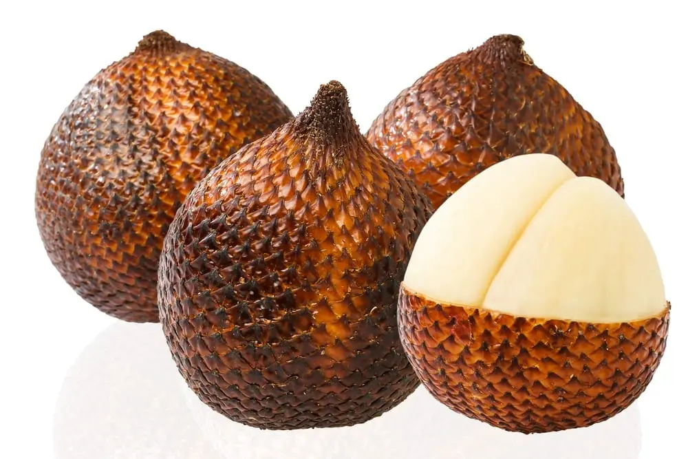 Salak (snake fruit)