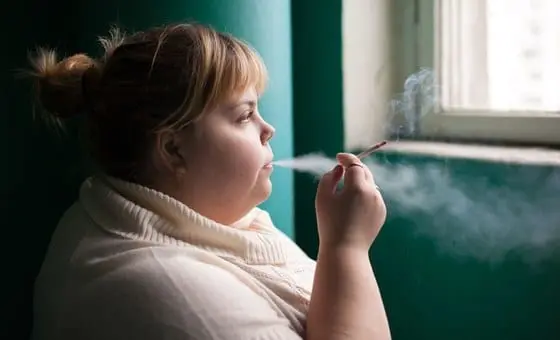 Smoke and fat: smokers have been shown to eat higher-calorie foods