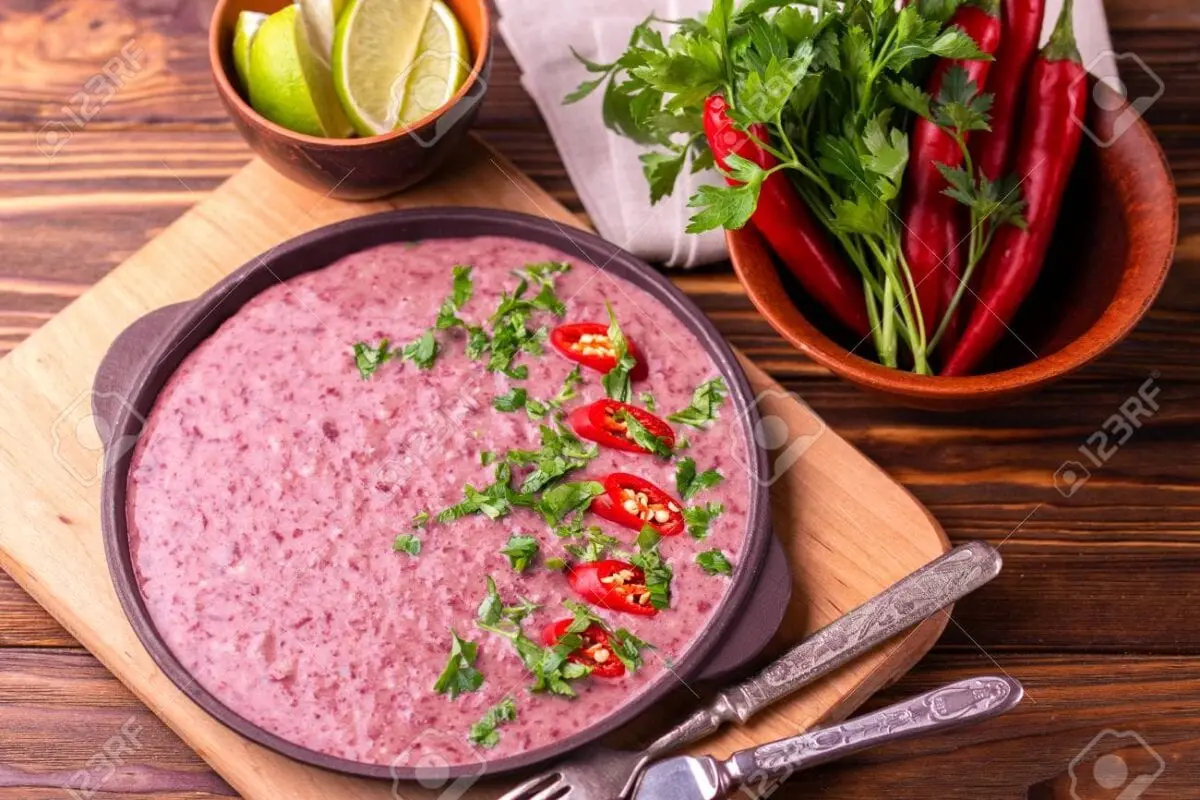 Spicy red bean and parsley soup for healthy and strong bones