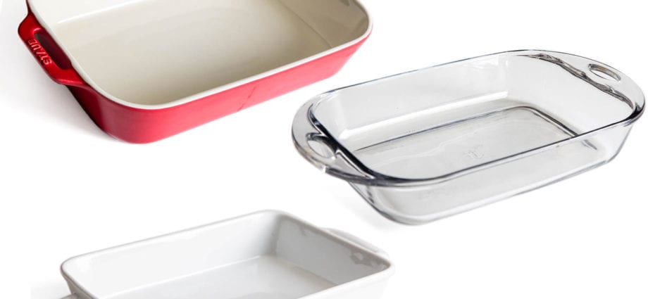 Which baking and roasting dish is best to choose. Pros and cons of the most popular materials