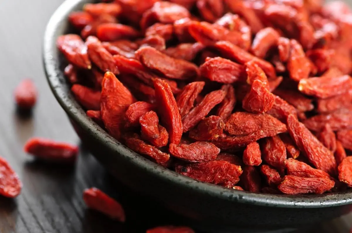 Goji Berries, acai, Chia seeds: the superfood replace