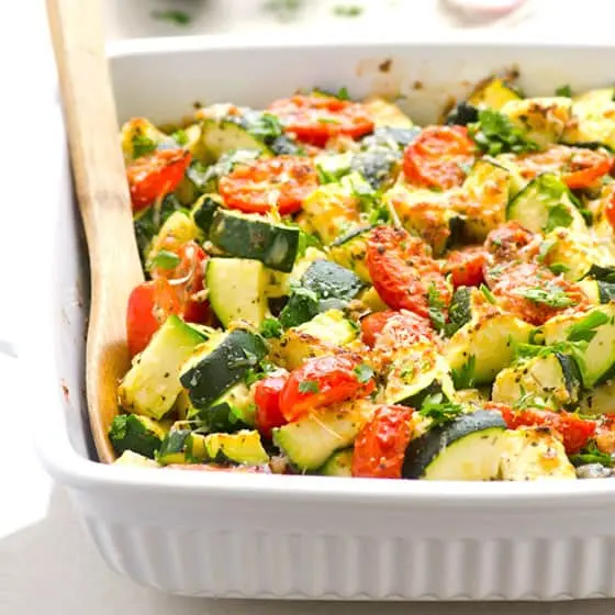 Baked zucchini with tomato