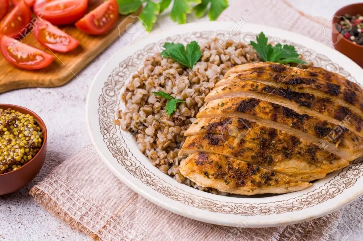 Buckwheat porridge with chicken breast