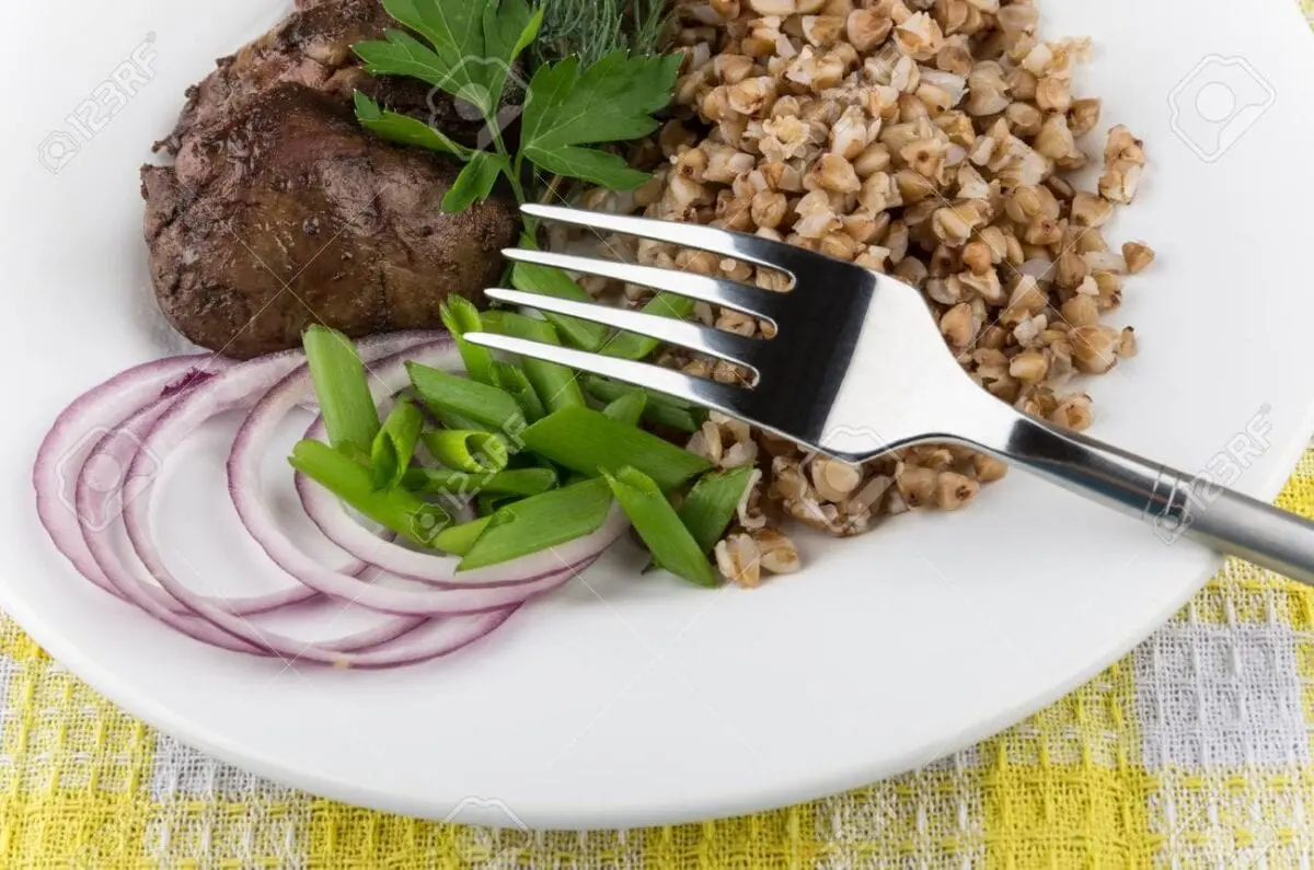 Buckwheat with chicken liver