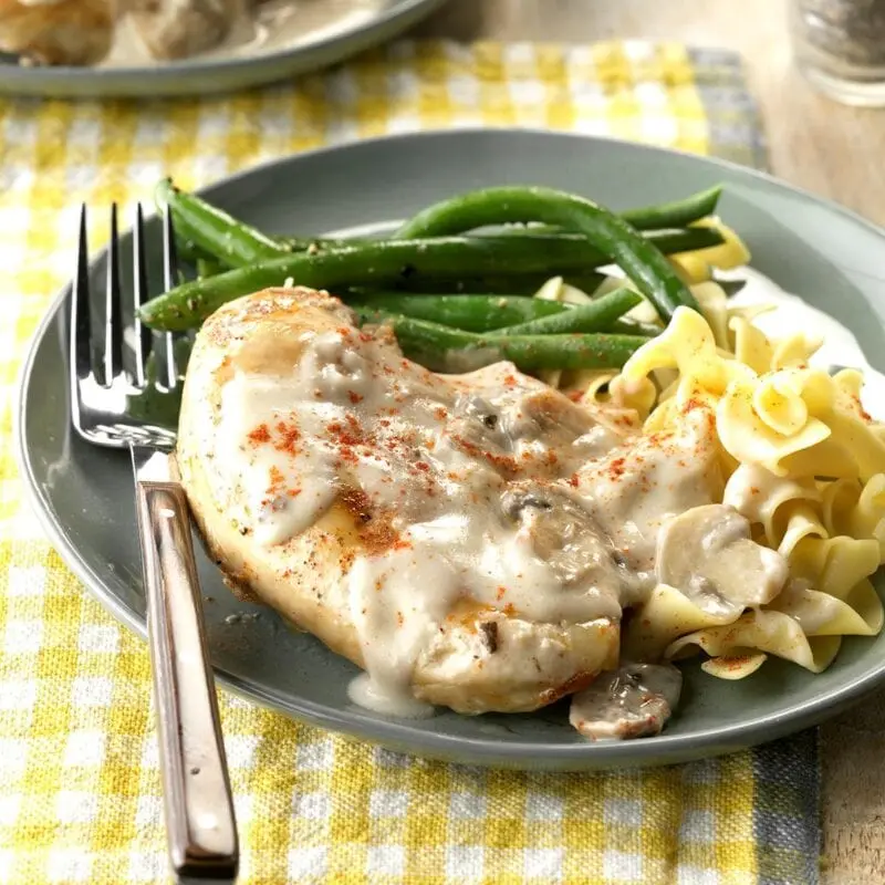 Chicken in sour cream pp