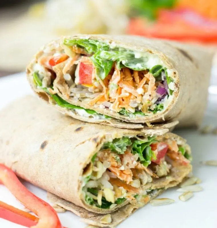 High-protein chicken roll