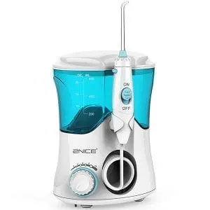 How to choose a good oral irrigator