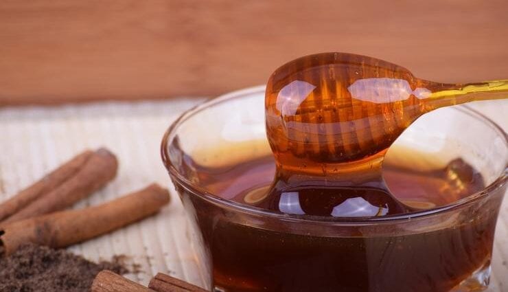 Jak vám med a skořice pomáhají zhubnout