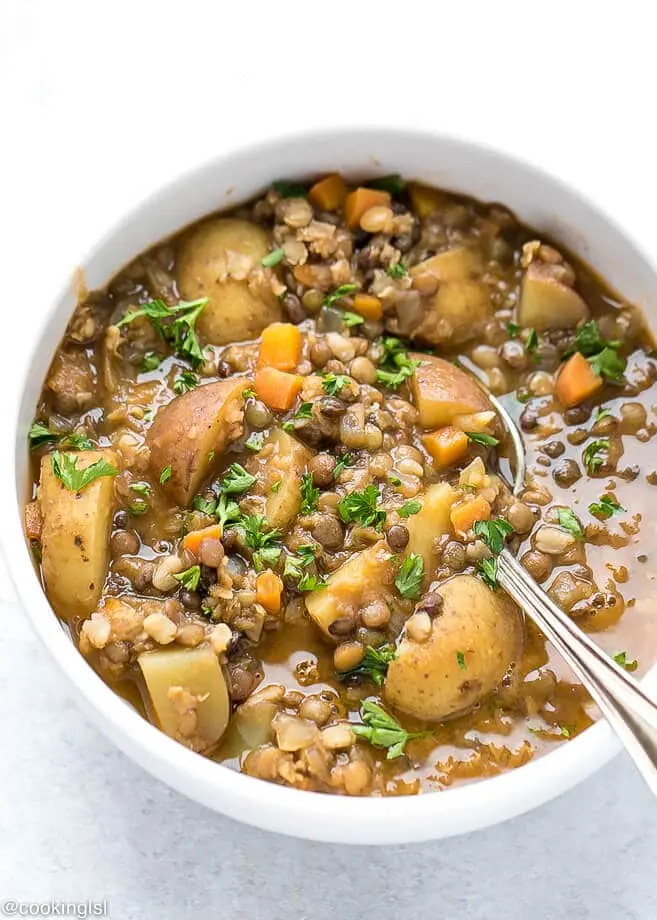 Lentil soup with chicken and potatoes