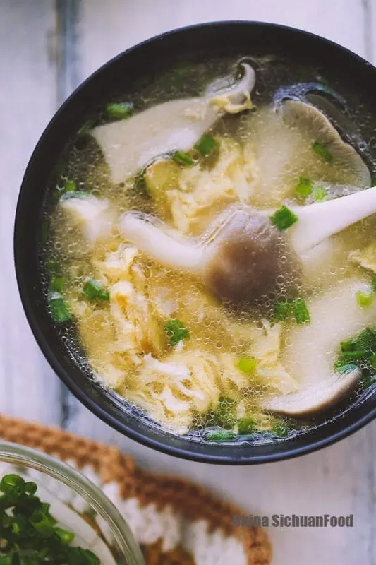 Mushroom soup with egg