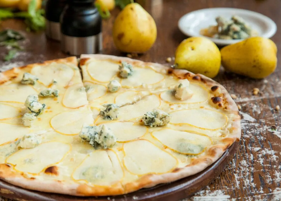 Pizza with pears at the Ill Forno restaurant