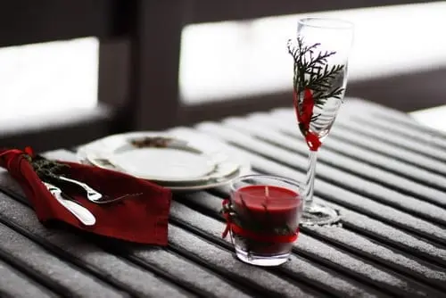 Seven Christmas Table Decoration Ideas