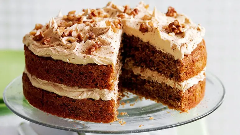 Walnut cake