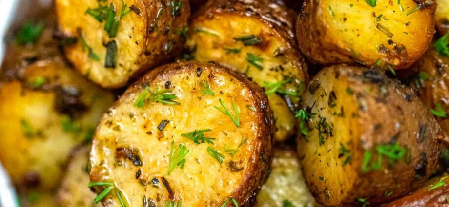 What to cook from young potatoes