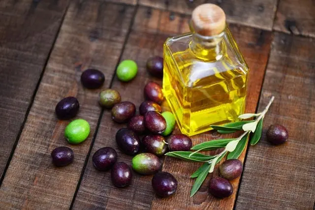 Liquid Gold: the ten most useful oils for health