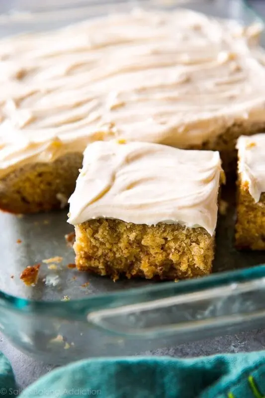 Banana cake