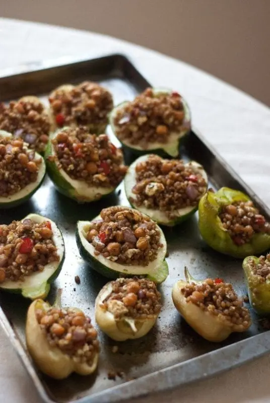 Beauty inside: cooking stuffed vegetables with cereals