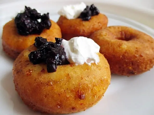 Cottage cheese tortillas a la donuts