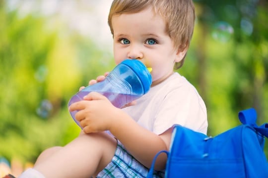 Bērnu diēta: cik daudz ūdens nepieciešams veselībai