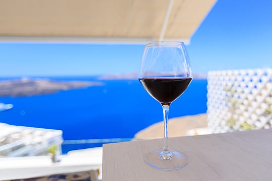 Греция — страна, подарившая миру вино