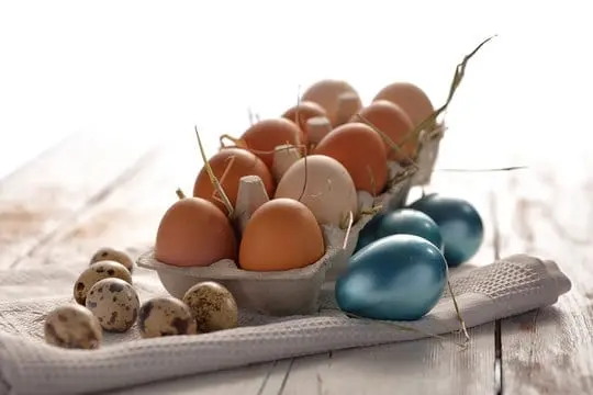 We paint and decorate eggs for Easter