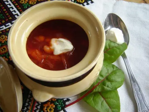 Lean borscht without salt