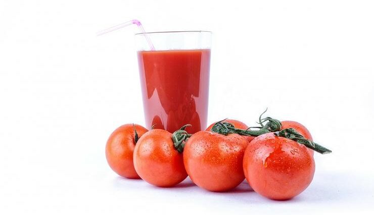 Hva er nyttig for tomatjuice