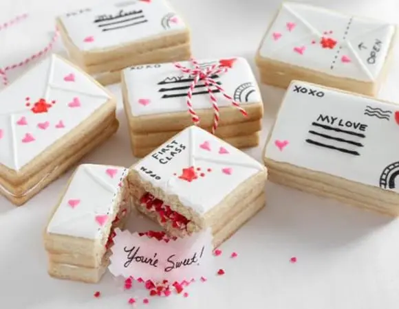 Photo collection from &#8220;Healthy Food Near Me&#8221;: sweet gifts for February 14