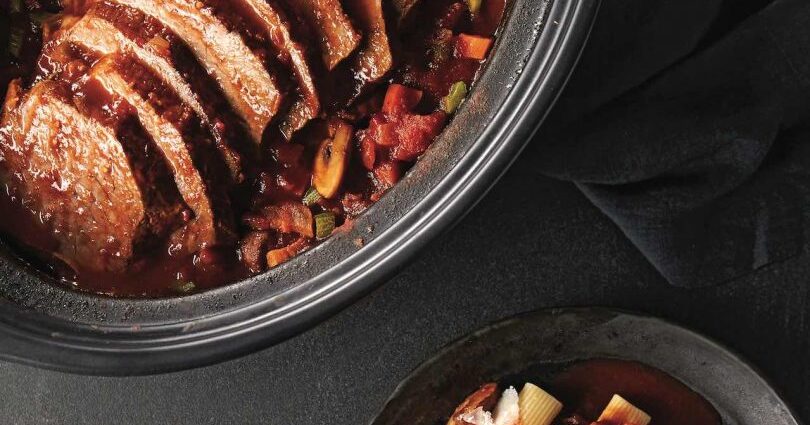Technical approach: 7 simple dishes in a slow cooker for every day