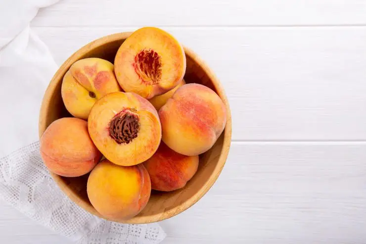 The effect of peach on the human body