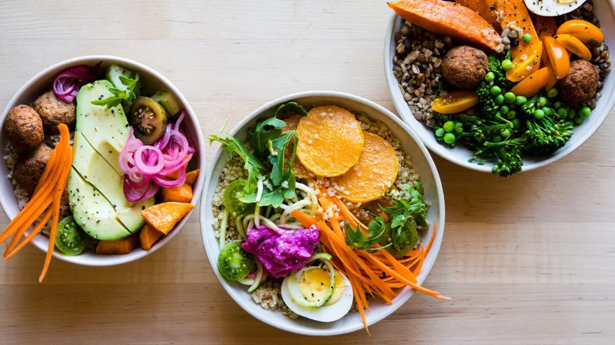 We cook quickly and tasty: 10 video recipes from &#8220;Eating at Home&#8221;