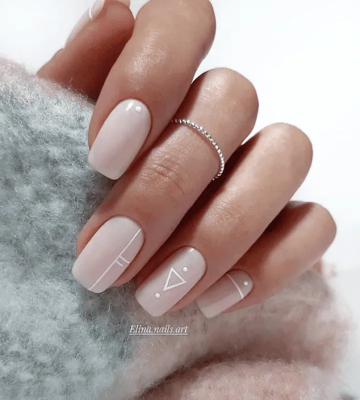 15 trendy manicure ideas for short nails