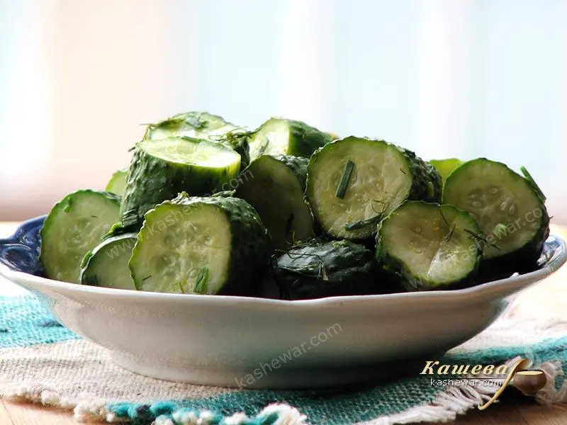 3 ways to cook lightly salted cucumbers in 5 minutes