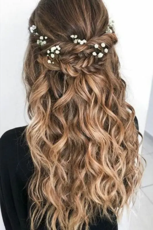 30 hairstyles for long hair: photo 2019