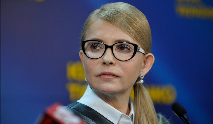 59-year-old Yulia Tymoshenko connected to a ventilator