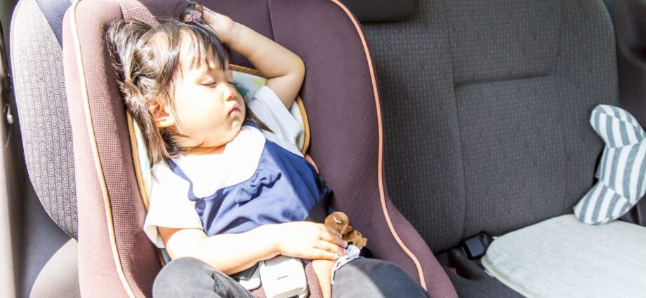 汽車中的兒童安全座椅現在是可選的，最高法院決定