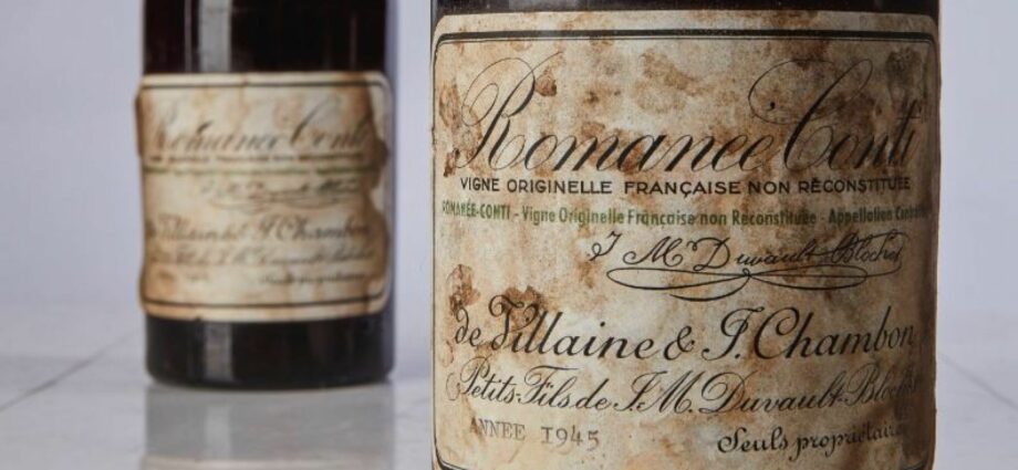 A Gallico auctioned vinum ad 482.490 indicem referuntur, quod maxime pretiosa in mundo