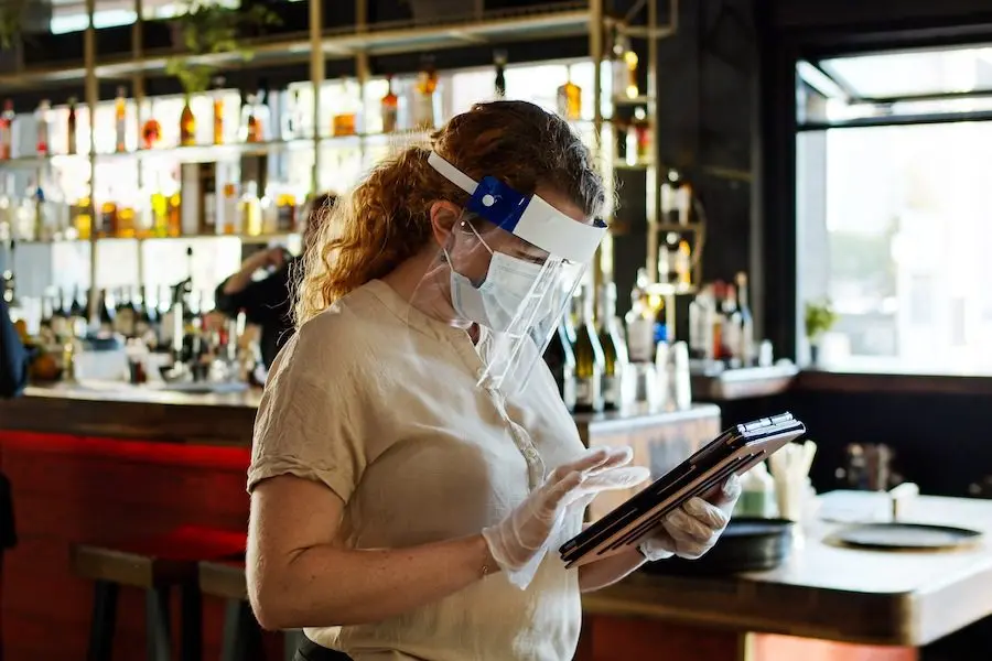 A restaurant that serves your face to eat