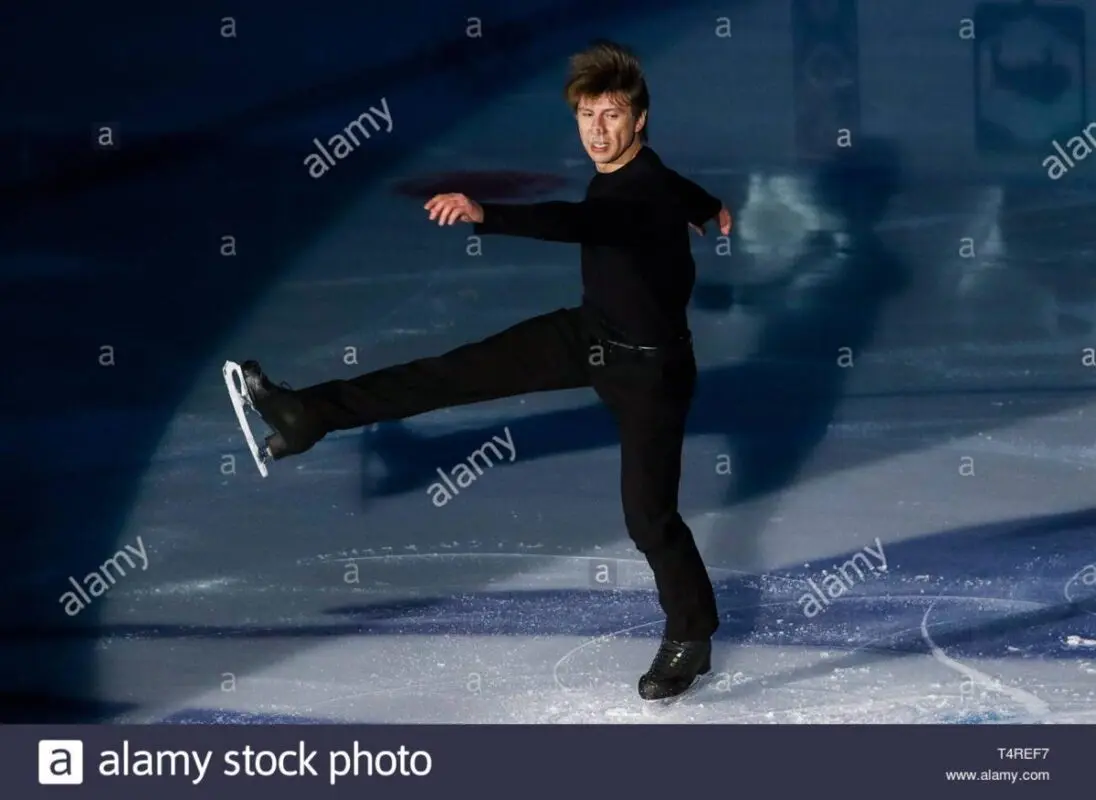 Alexey Yagudin held a figure skating master class for children in Perm