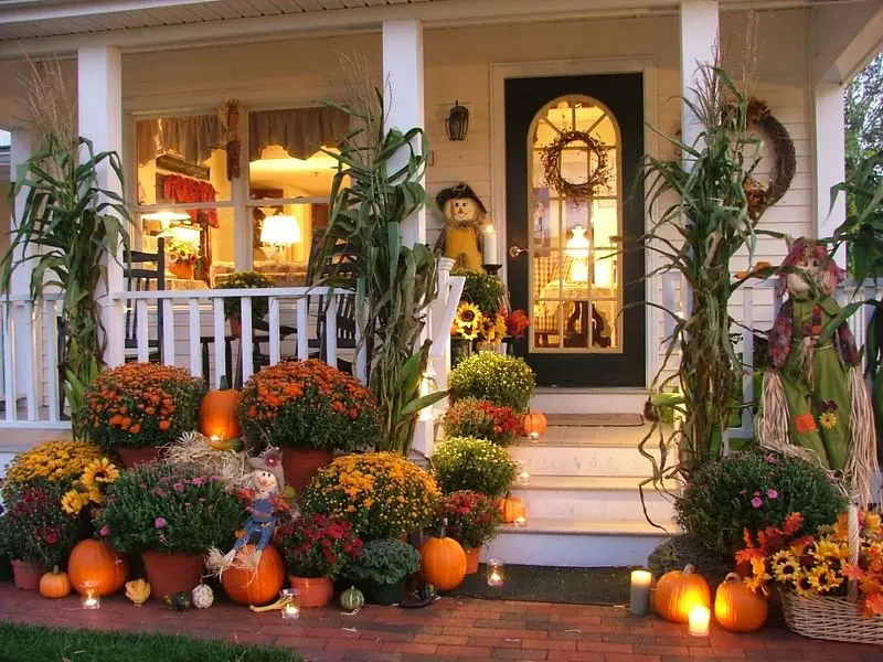 Autumn decor: decorating the house with our own hands photo