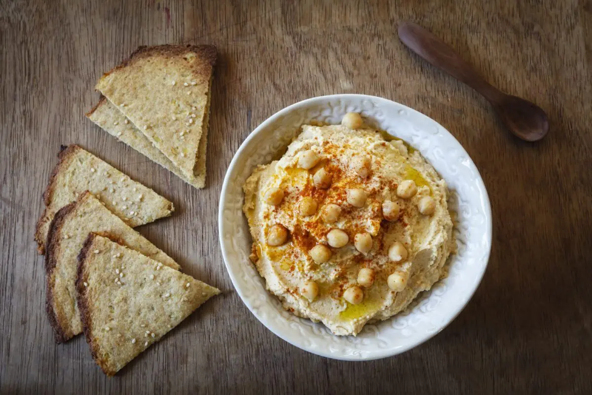 Bean pate: a boost of energy for the whole day. Video